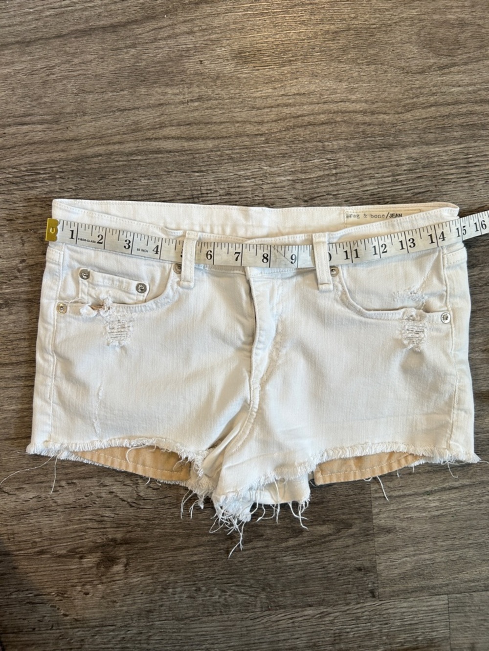 rag & bone JEAN White Distressed Denim Shorts Cut Off High Rise Festival - Picture 9 of 9